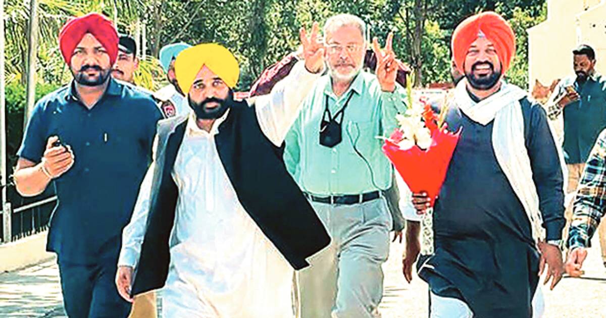 122 former MPs, MLAs in Punjab lose security cover